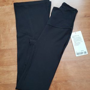 NWT Lululemon Groove Pant Flare Nulu black 0